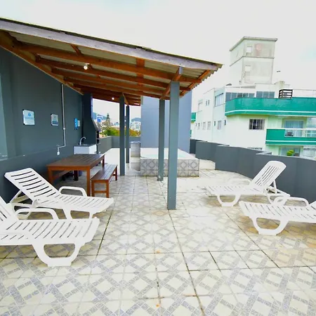 Residencial Melfi 2 Apartamento Com Piscina Bombinhas Exterior photo